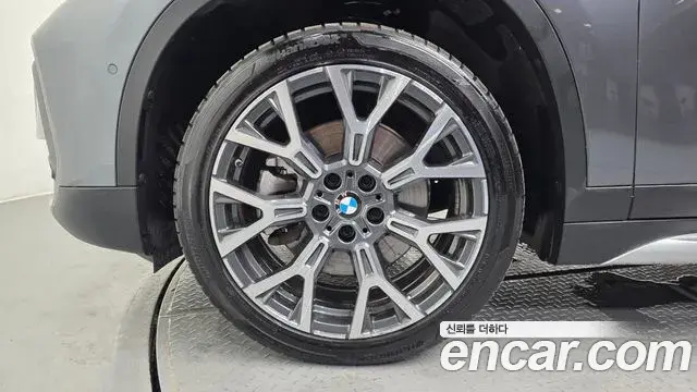 BMW X1 2022 — Photo 20/20