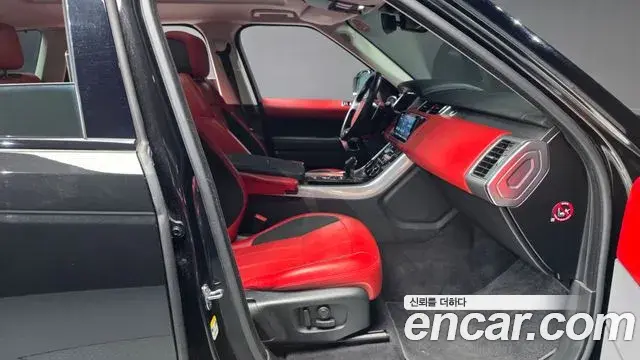 Land Rover Range Rover Sport 2019 — Фото 10/20