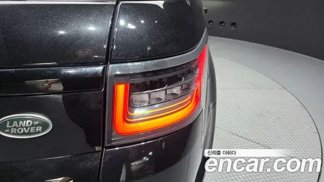 Land Rover Range Rover Sport 2019 — Şəkil 13/37