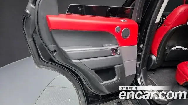 Land Rover Range Rover Sport 2019 — Şəkil 19/37