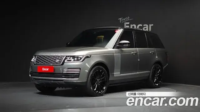 Land Rover Range Rover 2021 — Photo 26/35