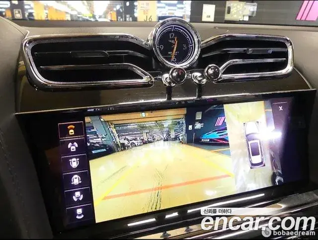 Bentley Bentayga 2022 — Photo 7/20