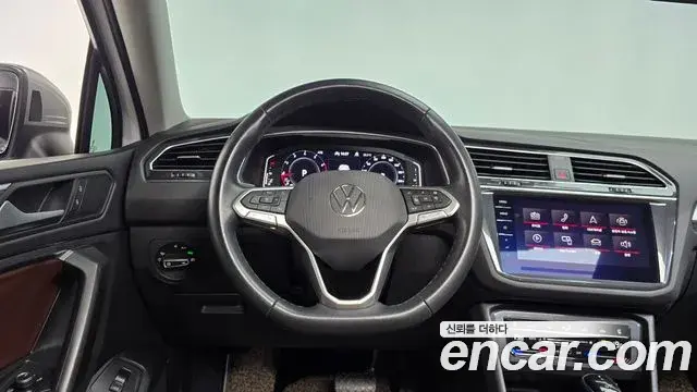 Volkswagen Tiguan Allspace 2023 — Şəkil 25/32