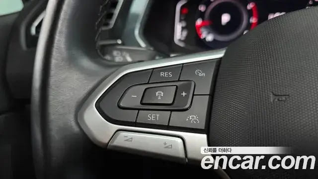 Volkswagen Tiguan Allspace 2023 — Şəkil 31/32