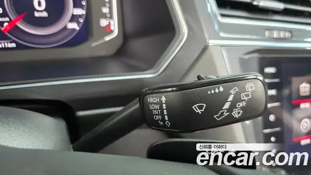 Volkswagen Tiguan Allspace 2023 — Şəkil 22/32