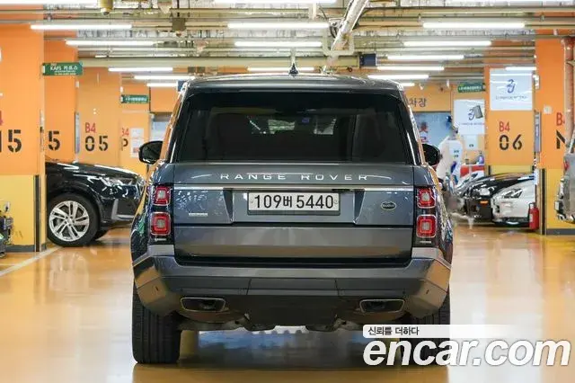 Land Rover Range Rover 2018 — Şəkil 7/20