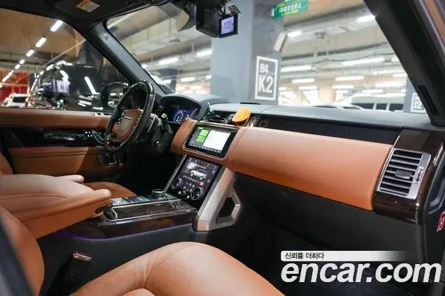 Land Rover Range Rover 2018 — Şəkil 13/20