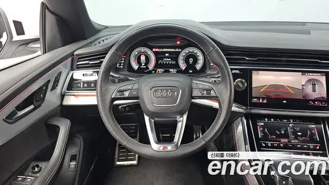 Audi Q8 2021 — ფოტო 19/20