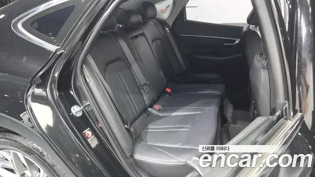 Hyundai Sonata 2022 — Фото 12/20