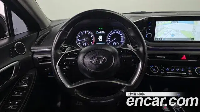 Hyundai Sonata 2022 — Фото 14/20