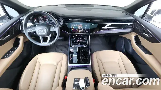 Audi Q7 2023 — Photo 35/38