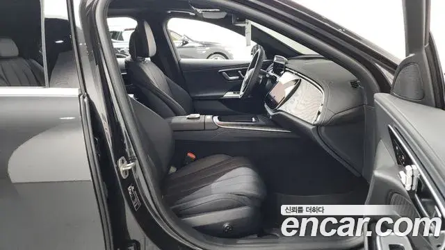Mercedes-Benz E-Class 2025 — Şəkil 15/36