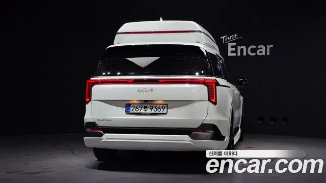 Kia Carnival 2025 — Photo 41/48