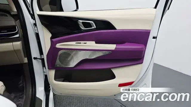 Kia Carnival 2025 — Photo 14/48