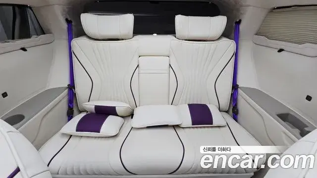 Kia Carnival 2025 — Photo 43/48