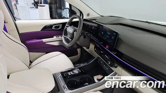 Kia Carnival 2025 — Photo 45/48