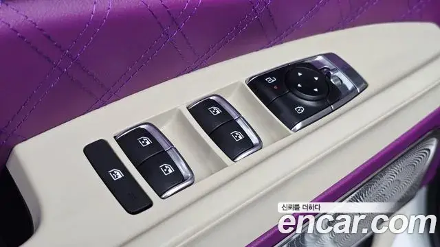 Kia Carnival 2025 — Photo 44/48