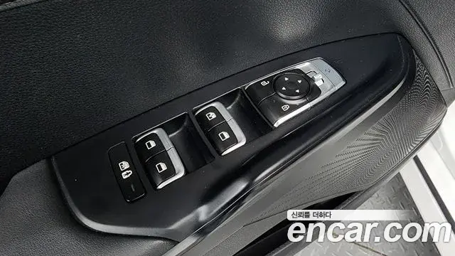 Kia K5 2021 — Photo 25/36
