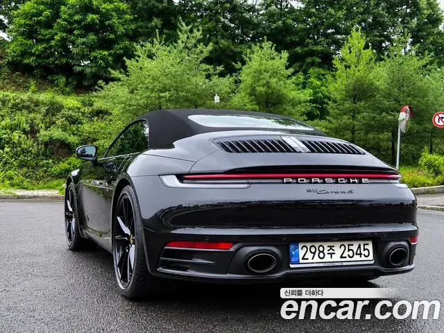 Porsche 911 2021 — ფოტო 9/20