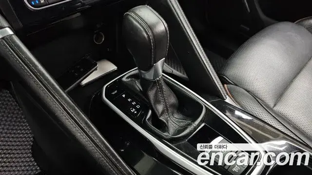 Renault Samsung QM6 2021 — Şəkil 35/36