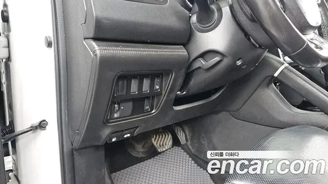 Renault Samsung QM6 2021 — Şəkil 31/36