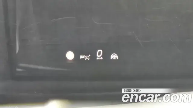 Mercedes-Benz GLC-Class 2025 — Photo 28/31
