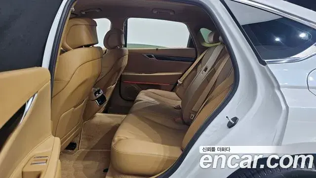 Genesis G80 2024 — Photo 12/35