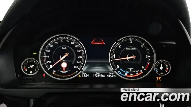 BMW X6 2019 — ფოტო 2/20