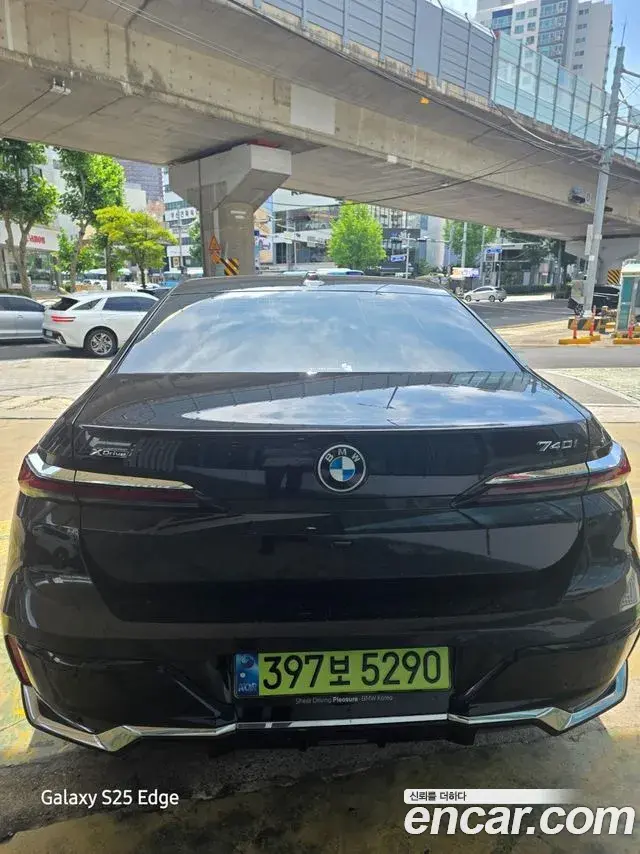 BMW 7 Series 2025 — ფოტო 3/6
