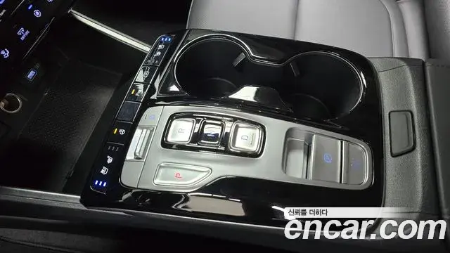 Hyundai Tucson Hybrid 2022 — ფოტო 18/20