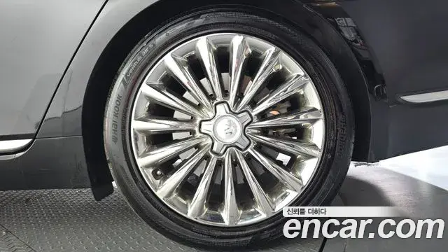 Kia The K9 2018 — Şəkil 19/39