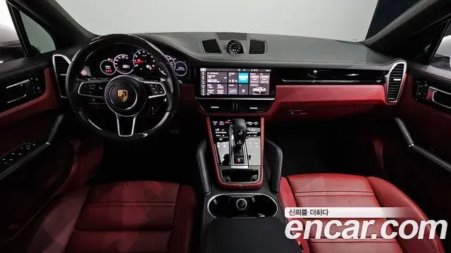 Porsche Cayenne 2020 — Фото 7/20