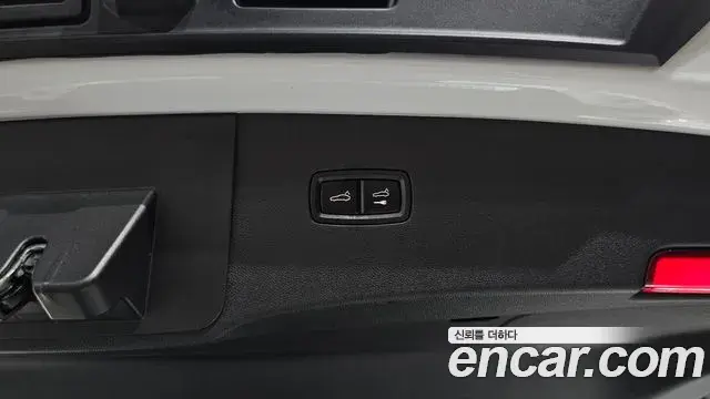 Porsche Cayenne 2020 — Şəkil 36/37