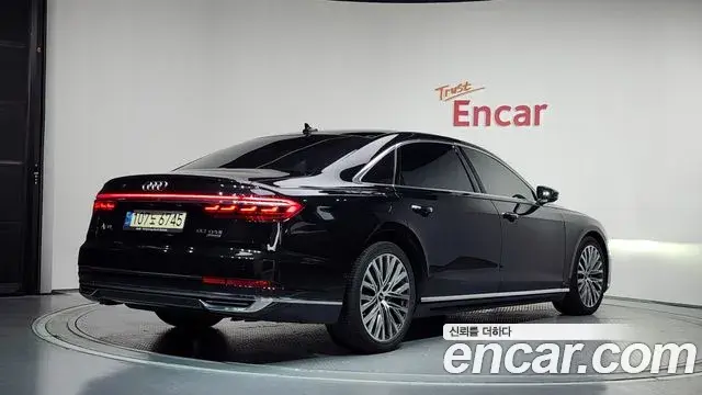 Audi A8 2021 — ფოტო 3/20