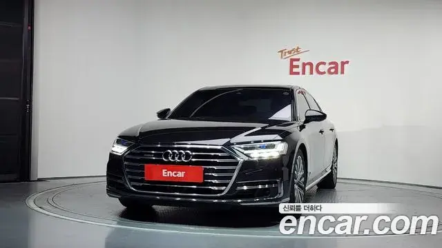Audi A8 2021 — ფოტო 4/20