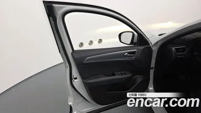 Renault Samsung XM3 2021 — ფოტო 10/37