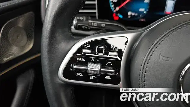 Mercedes-Benz GLS-Class 2022 — Фото 19/20