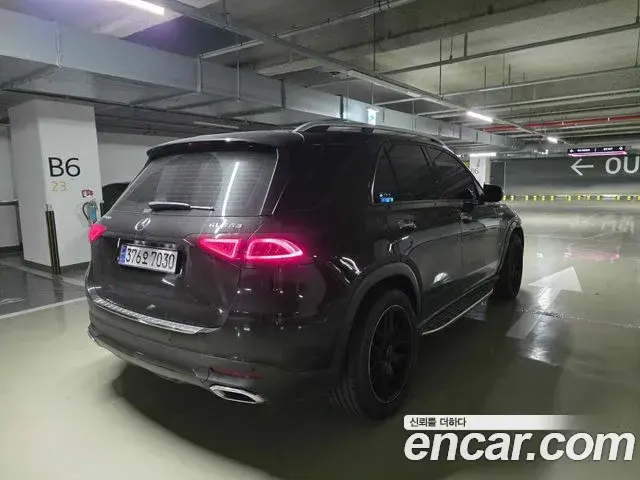 Mercedes-Benz GLE-Class 2019 — ფოტო 5/10