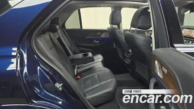Mercedes-Benz GLE-Class 2021 — Фото 11/20