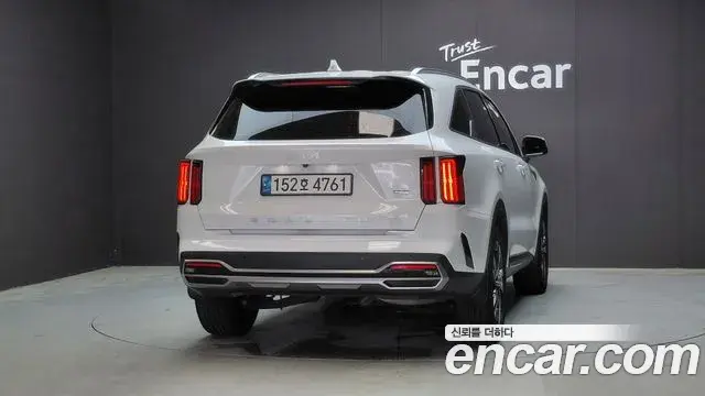 Kia Sorento 2022 — Şəkil 25/30
