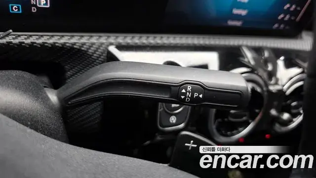 Mercedes-Benz A-Class 2019 — Şəkil 15/30