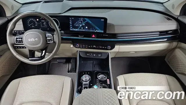 Kia Carnival 2024 — Photo 23/33