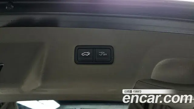 Kia Carnival 2024 — Photo 9/33