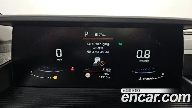Hyundai Staria 2022 — Фото 8/20