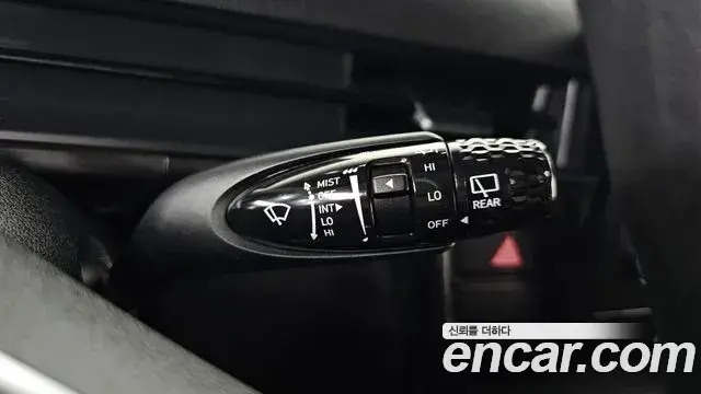 Hyundai Staria 2022 — Фото 20/20