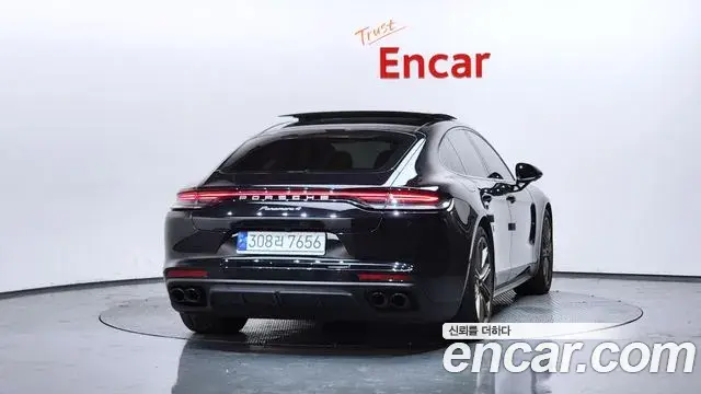 Porsche Panamera 2023 — Фото 4/20