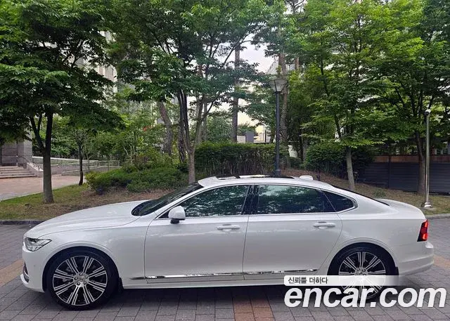 Volvo S90 2025 — ფოტო 14/20