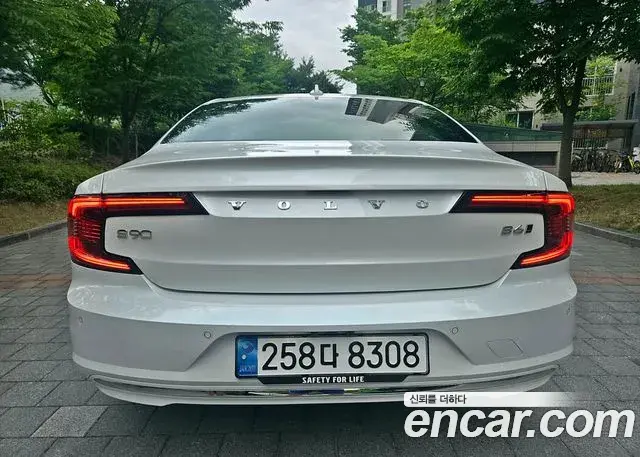 Volvo S90 2025 — ფოტო 12/20