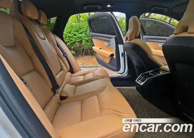 Volvo S90 2025 — ფოტო 15/20