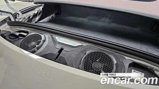 Porsche 911 2022 — ფოტო 30/31